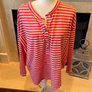 Coral/white tunic. Size M. Fits big. Worn once. Listing #726